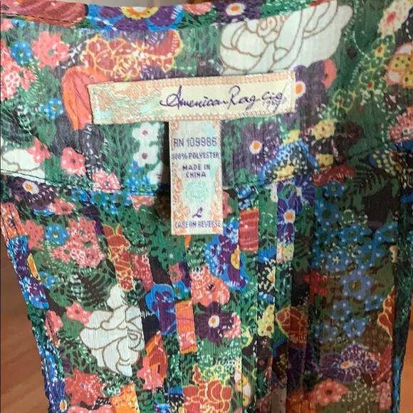 Top - Picture 3 of 5